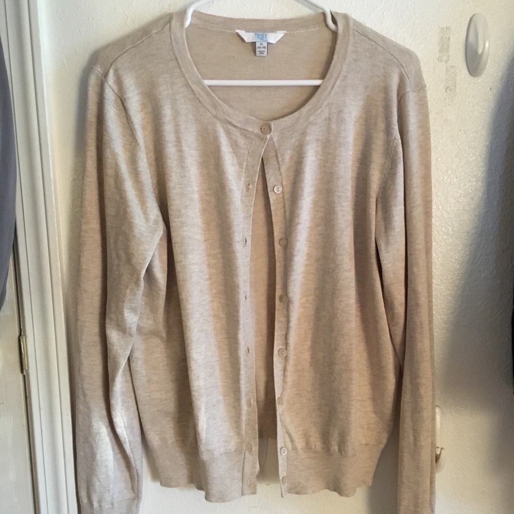 NWOT beige cardigan